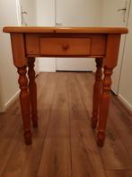 Side table., Huis en Inrichting, Tafels | Sidetables, Ophalen, Gebruikt, 50 tot 100 cm, Landelijk.