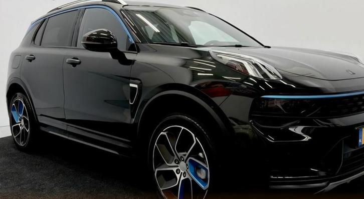 Lynk & Co 1.5TD 261pk Phev 7DCTH 2023 Zwart, Auto's, Lynk & Co, Particulier, Hybride Elektrisch/Benzine, Plug-in hybride, A, SUV of Terreinwagen