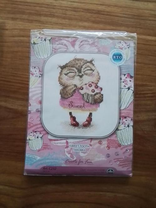 Borduurpakket kruissteek sweat-tooth (uil) - RTO, Hobby en Vrije tijd, Borduren en Borduurmachines, Nieuw, Borduurpakket, Handborduren