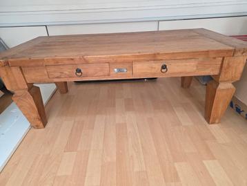 Houten Salontafel met Lades beschikbaar voor biedingen