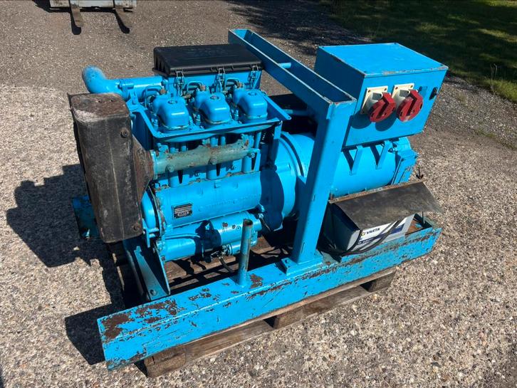 25 KVA aggregaat 230/400 Volt Hatz diesel Generator, Doe-het-zelf en Verbouw, Aggregaten, Gebruikt, Dieselolie, 10 tot 30 kVA