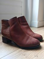 Elegante bruine leren enkellaarsjes Tamaris maat 38, Tamaris, Bruin, Lage of Enkellaarzen, Ophalen of Verzenden