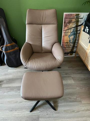 Prominent relaxstoel beschikbaar voor biedingen