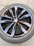 21" Volkswagen Tiguan Tayron Touareg CR Suzuka R-line velgen, Ophalen, Gebruikt, 285 mm, Banden en Velgen