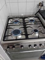 Smeg gasfornuis 4 pits RVS werkt prima, Witgoed en Apparatuur, Fornuizen, Ophalen, Gebruikt, 60 cm of meer, 4 kookzones
