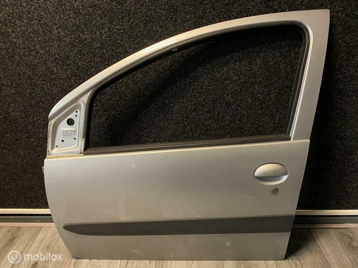 Toyota Aygo 107 C1 ('05-'14) 5DRS Portier Deur Linksvoor 1E7, Auto-onderdelen, Carrosserie en Plaatwerk, Deur, Voor, Links, Gebruikt