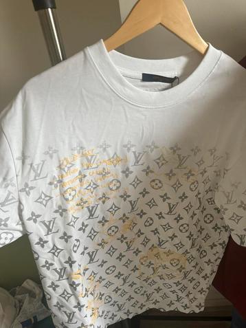 Louis vuitton t shirt beschikbaar voor biedingen