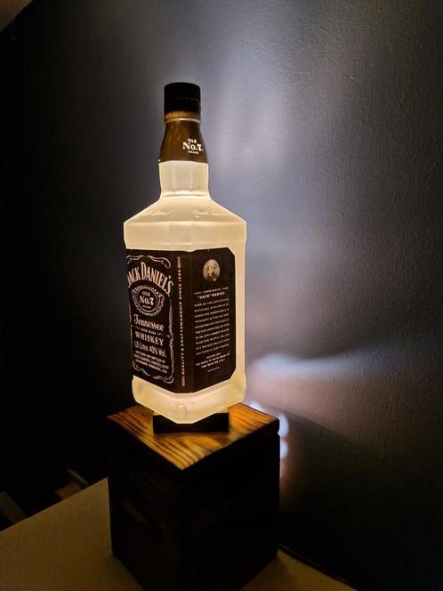 LED Design lamp jack daniels,mancave lamp,bar lamp.Cafe lamp, Verzamelen, Merken en Reclamevoorwerpen, Nieuw, Lichtbak of (neon) lamp
