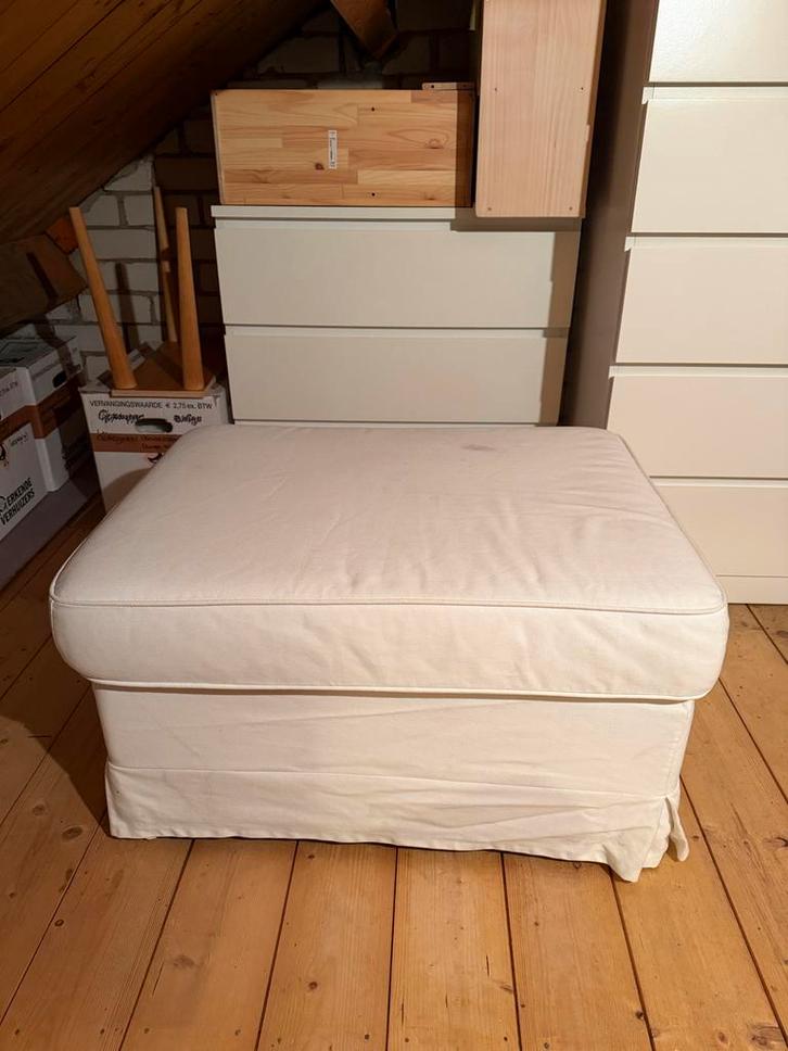 Voetenbank/poef met bergruimte IKEA EKTORP, Huis en Inrichting, Banken | Voetenbanken en Poefen, Gebruikt, Rechthoekig, Ophalen of Verzenden