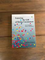 Enjoying the Gift of Being Uncommon - Willem Kuipers, Ophalen of Verzenden, Gelezen, Overige onderwerpen