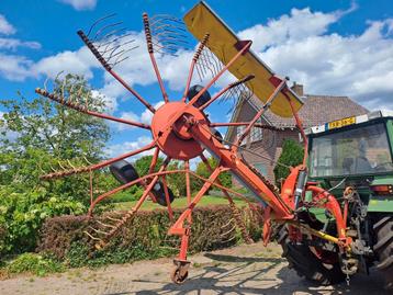 Niemeijer twin 470 DH enkele hark zwadhark wiers duiner  beschikbaar voor biedingen