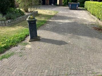 straat stenen beschikbaar voor biedingen