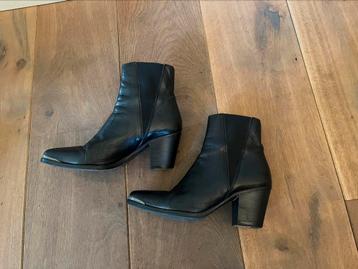 Enkellaarsjes Goosecraft maat 38 beschikbaar voor biedingen