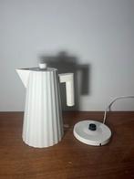 Alessi Plise Waterkoker - Designicoon, Witgoed en Apparatuur, Waterkokers, 1 tot 2 liter, Ophalen of Verzenden, Zo goed als nieuw