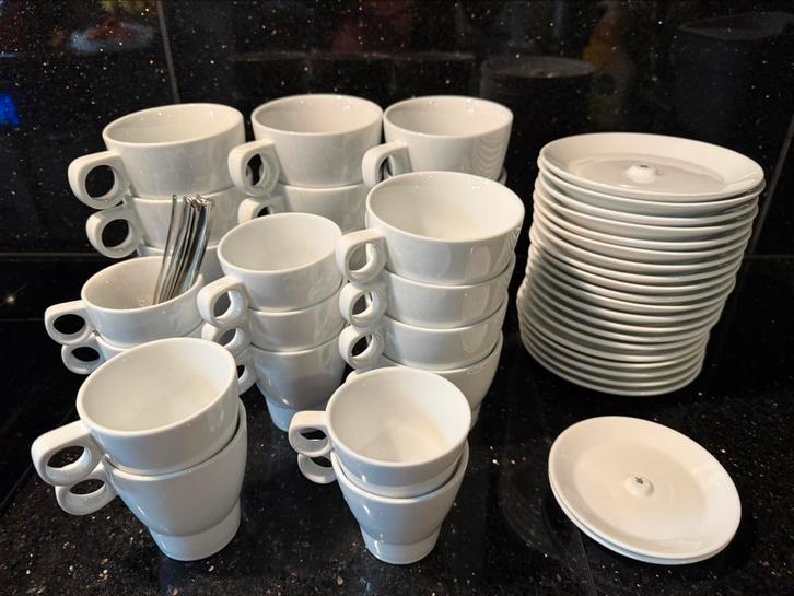 WMF barista 14 stuks koffie bekers/kopjes, Huis en Inrichting, Keuken | Servies, Gebruikt, Kop(pen) en/of Schotel(s), Overige stijlen