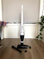Vacuum Cleaner (AEG | stick vacuum | cordless | shell white), Ophalen, Stofzuiger, Zo goed als nieuw, 2000 watt of meer