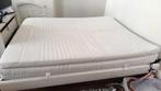Groot bed met matras (160x200 cm) - zie beschrijving, Huis en Inrichting, Slaapkamer | Bedden, Ophalen, Wit, Tweepersoons, 200 cm