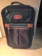 Gratis, kleiner reiskoffer. i.p.st, Sieraden, Tassen en Uiterlijk, Koffers, 50 tot 60 cm, Zo goed als nieuw, Zacht kunststof, 35 tot 45 cm