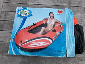 Rubber opblaasboot van Bestway beschikbaar voor biedingen