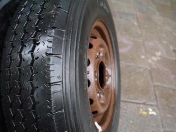 nog 2 x  14 inch velgen, mercedes 206D  Hanomag beschikbaar voor biedingen