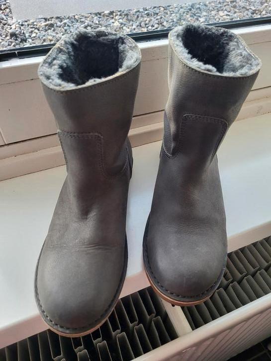 AQA MOOIE LAARSJES, Kleding | Dames, Schoenen, Zo goed als nieuw, Lage of Enkellaarzen, Grijs, Verzenden