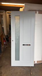 Nieuwe voordeur 88x201.5 cm melkglas cando ml 818 nr 295
