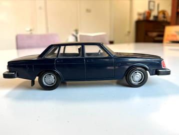 Vintage 1:18 Modelauto - Garage Helpman B.V. beschikbaar voor biedingen