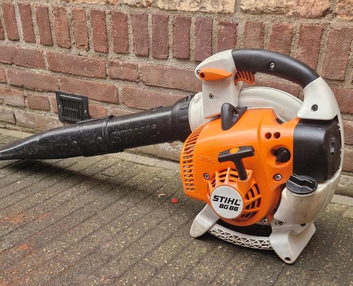 STIHL BG86 Bladblazer - Nette Staat!, Tuin en Terras, Bladblazers, Gebruikt, Handgedragen, Benzine, Ophalen of Verzenden