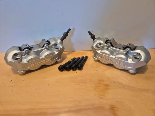Brembo P4 radiale remklauwen set incl titanium bouten, Motoren, Onderdelen | Ducati, Gebruikt, Ophalen of Verzenden