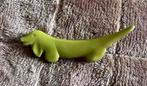 Vintage teckel broche, Sieraden, Tassen en Uiterlijk, Ophalen of Verzenden, Zo goed als nieuw, Groen, Overige materialen