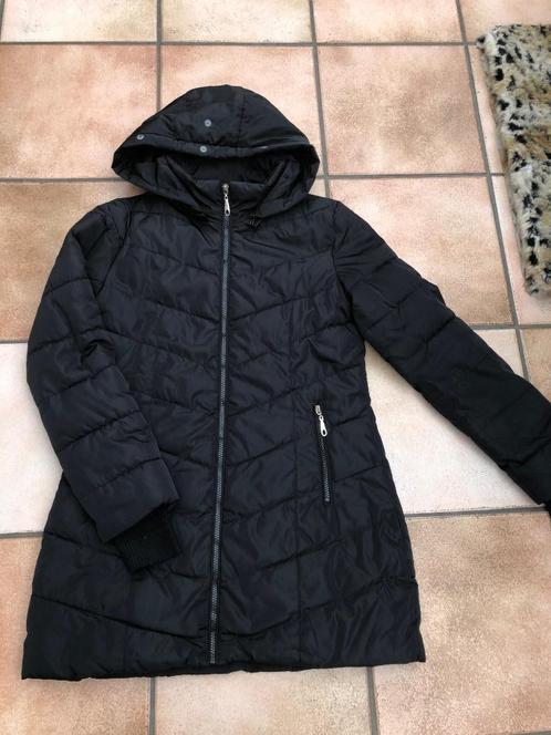 Comfortabele winterjas, maatje S of 164, pikzwart Nieuwstaat, Kleding | Dames, Jassen | Winter, Zo goed als nieuw, Maat 34 (XS) of kleiner