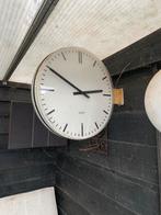 Jundes / Ekectrisch / Stations klok/ Defect.., Huis en Inrichting, Woonaccessoires | Klokken, Ophalen, Zo goed als nieuw, Wandklok