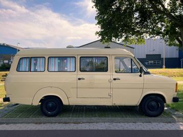Ford Transit MK2 camperbus uit 1980 beschikbaar voor biedingen
