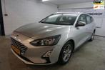 Ford Focus Wagon 1.5 EcoBlue Edition Business NIEUWE MOTOR B, Auto's, Gebruikt, 4 cilinders, Origineel Nederlands, Zilver of Grijs