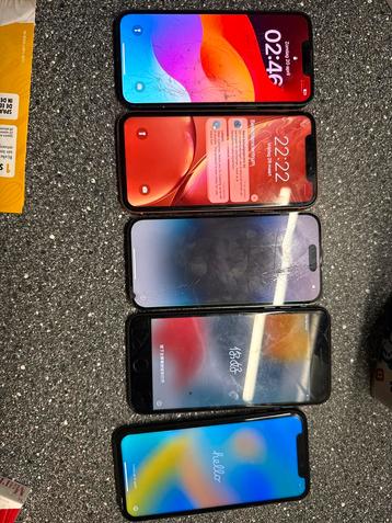 Partij iPhones: XR, 8 - beschikbaar voor biedingen