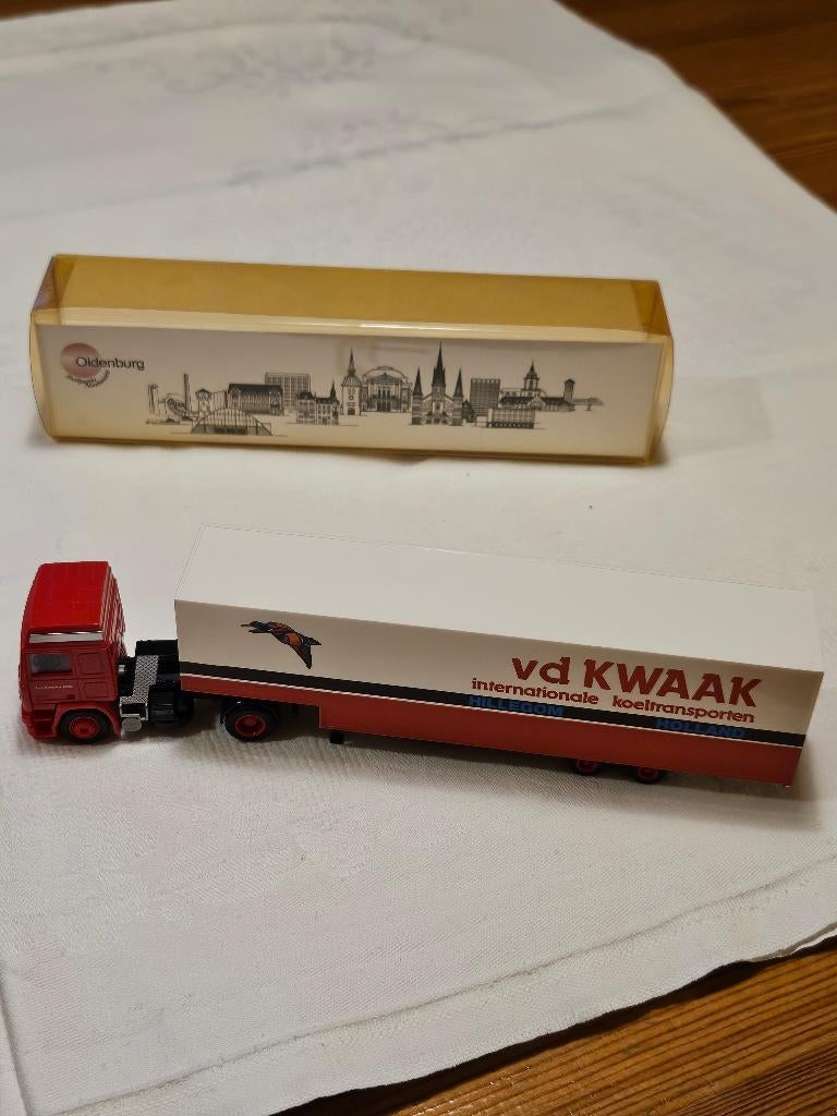 Truck met oplegger - Koeltransport Van der Kwaak Hillegom, Hobby en Vrije tijd, Ophalen of Verzenden, Nieuw, Bus of Vrachtwagen
