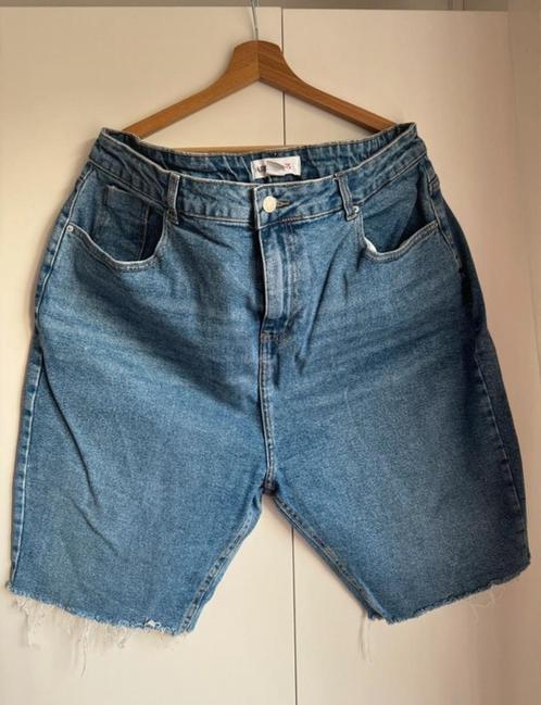 Urban Bliss chino shorts plus size EU 48 as good as new, Kleding | Dames, Spijkerbroeken en Jeans, Zo goed als nieuw, Blauw, Ophalen of Verzenden