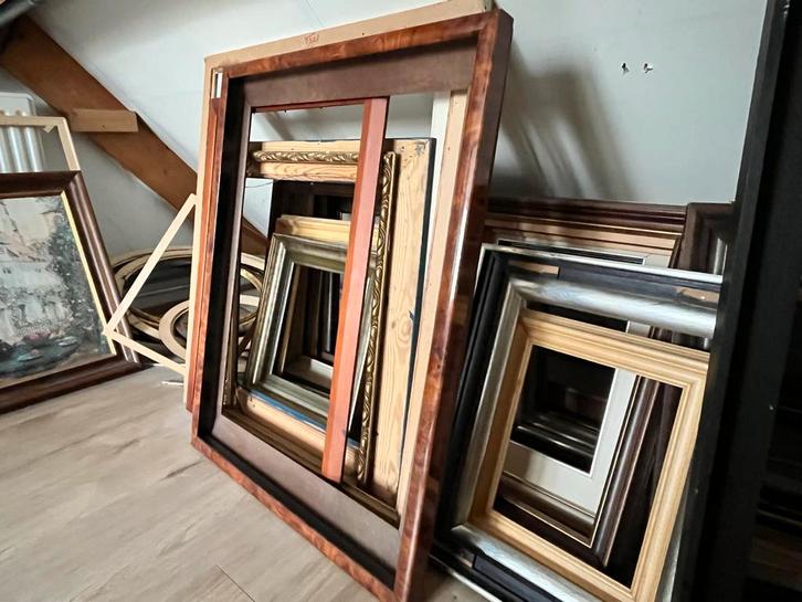Partij Schilderijlijsten & Fotolijsten - Diverse Maten (40+), Antiek en Kunst, Kunst | Overige Kunst, Ophalen