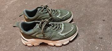 Nette schoenen maat 38  beschikbaar voor biedingen