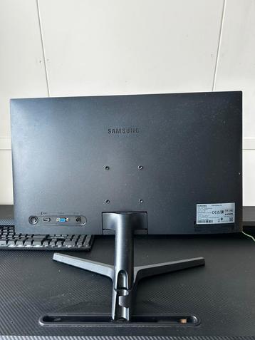Samsung 24 inch Full HD Monitor beschikbaar voor biedingen