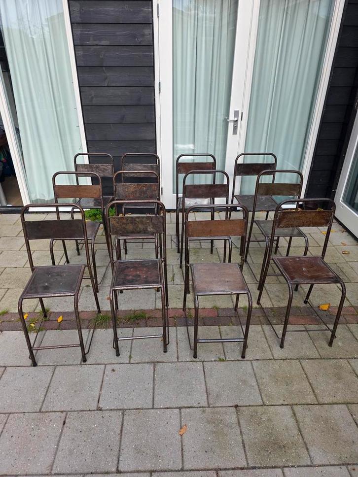 Industriële/metalen Stoelen - Set van 12, Huis en Inrichting, Stoelen, Gebruikt, Vijf, Zes of meer stoelen, Metaal, Bruin, Ophalen