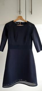 Vanilia dames jurk donkerblauw maat 36 te koop, Kleding | Dames, Blauw, Vanilia, Ophalen of Verzenden, Zo goed als nieuw