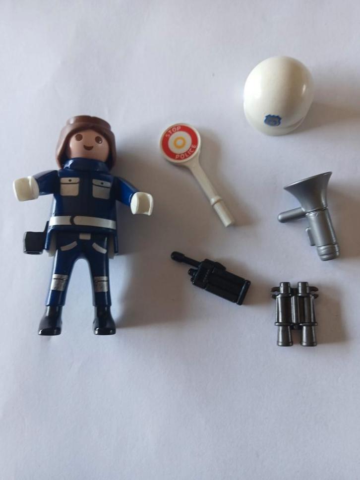 Politie agente en accessoires, Kinderen en Baby's, Speelgoed | Playmobil, Zo goed als nieuw, Los playmobil, Ophalen of Verzenden