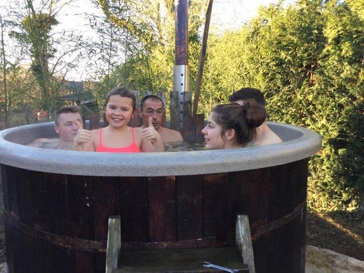 kerstvak vriijst 4 p vakantehuis honden welkom hottub sauna, Vakantie, Vakantiehuizen | België, Ardennen of Luxemburg, Boerderij of Cottage