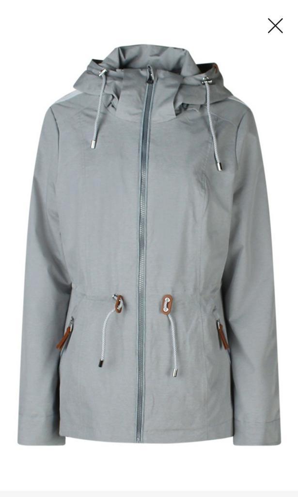 So Soire zomerjas mt 42 grijs, slechts 2x gedragen capuchon, Kleding | Dames, Jassen | Zomer, Zo goed als nieuw, Maat 42/44 (L)