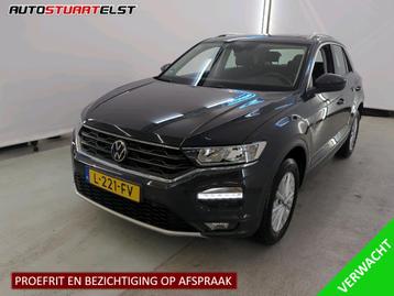 Volkswagen T-Roc 1.5 TSI Style Business Pano | 1500kg Trekha beschikbaar voor biedingen