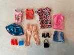Barbie kleding en accessoires, Verzamelen, Ophalen of Verzenden, Gebruikt, Kleertjes