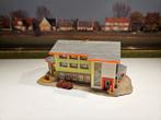 Vintage hotel restaurant gebouw N spoor trein 1:160, Hobby en Vrije tijd, Modeltreinen | N-Spoor, Ophalen of Verzenden, Gebruikt