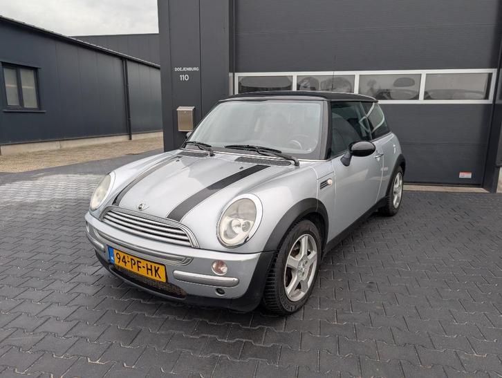 Mini 1.6 16V Cooper 2003 Grijs, Auto's, Mini, Particulier, Cooper, ABS, Airbags, Airconditioning, Alarm, Boordcomputer, Centrale vergrendeling