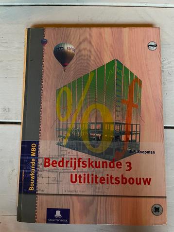 Twee exemplaren B.F. Koopman - Utiliteitsbouw bedrijfskunde beschikbaar voor biedingen